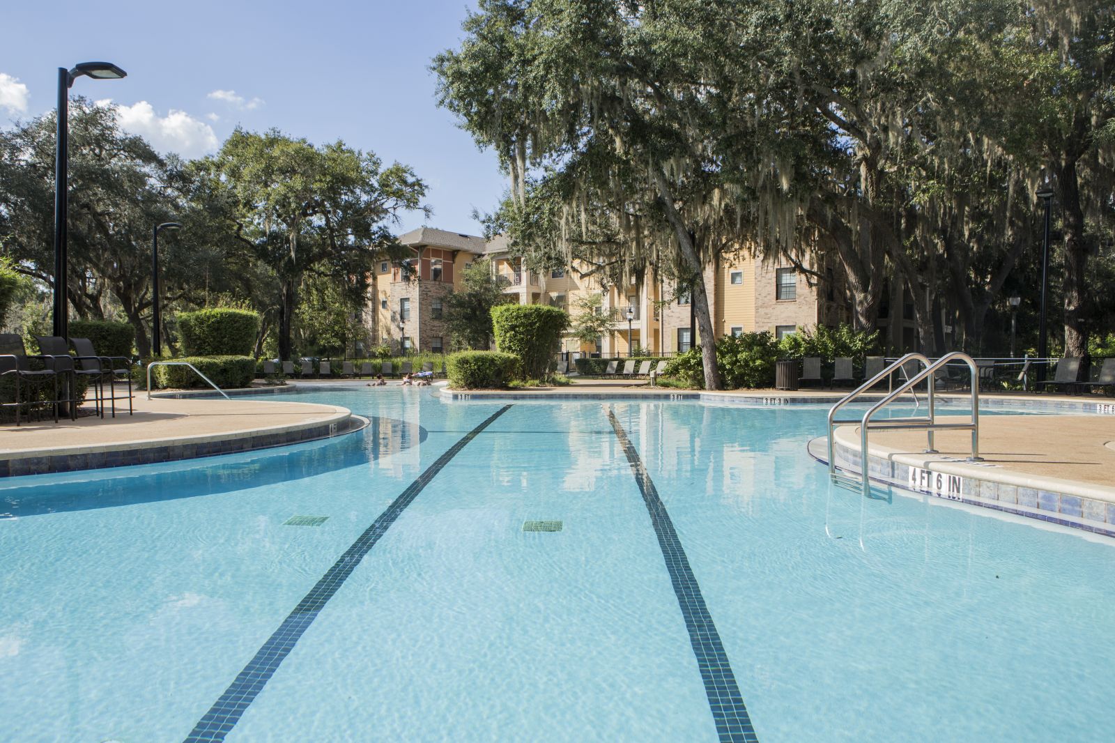 pool middle canopy gainesville big trees